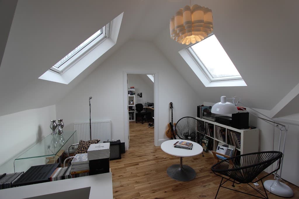 Roof Rooms Ltd