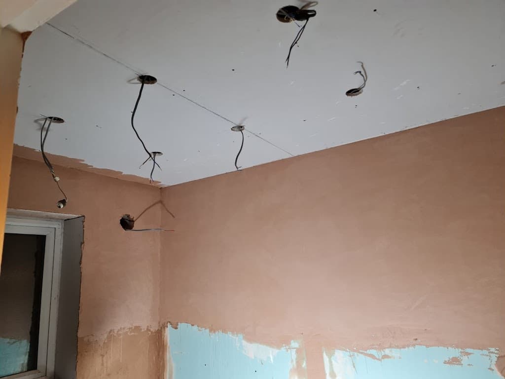 Skyline Builders