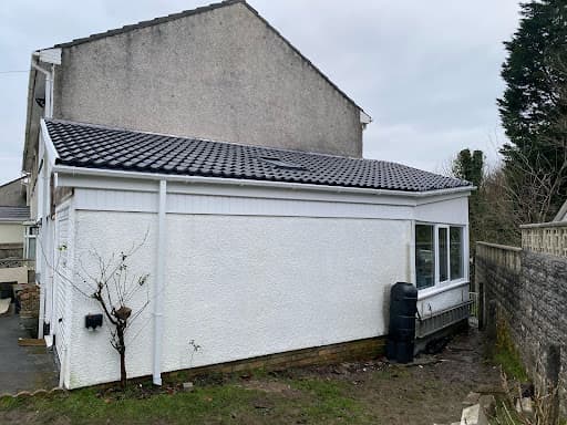 D Saunders Roofing & Building — Customer photo