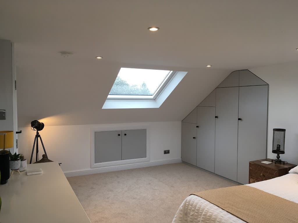 www.leedsloftconversions.co.uk